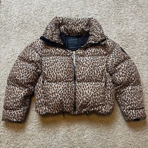 Cordova Ski Meribel Down Puffer Jacket Leopard Cheetah Print size M Worn Once